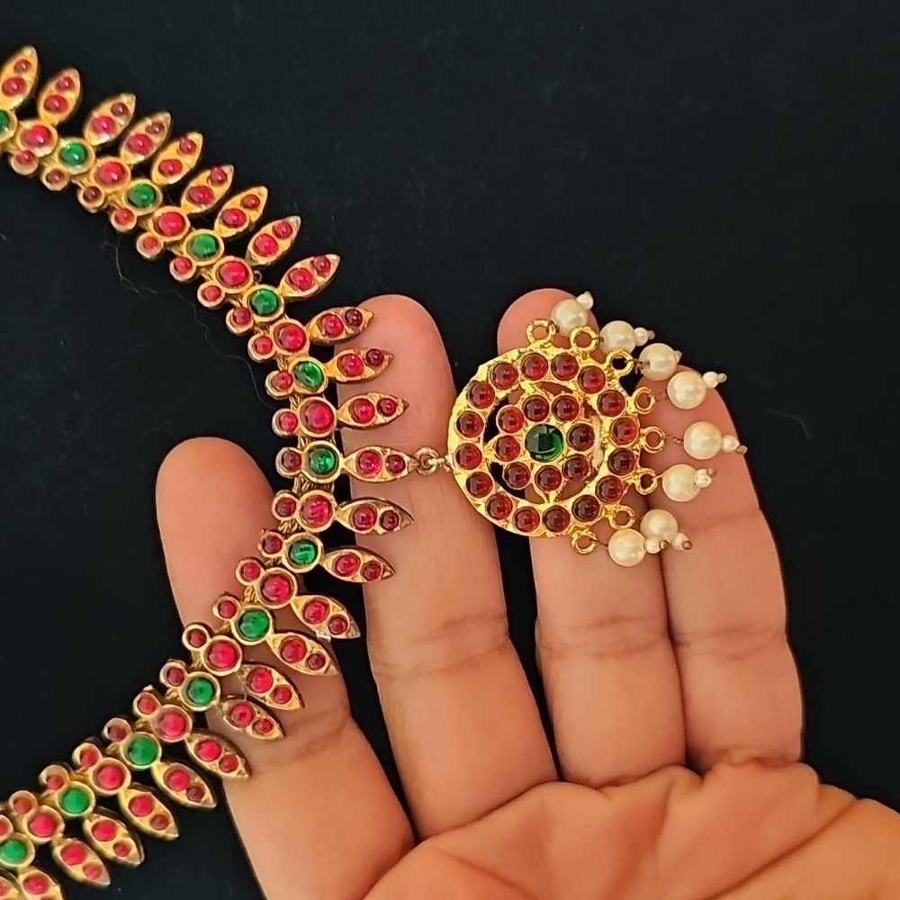 Indian Vintage Necklace (Temple Jewelry) - Picture 4 of 5